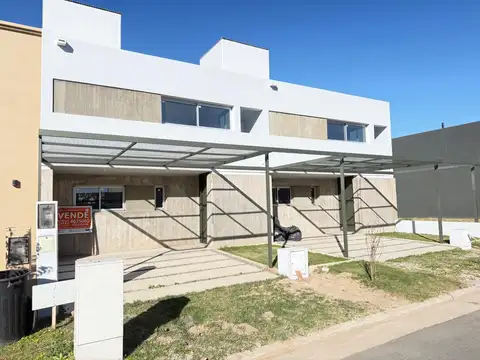 Casa en Venta en Terrazas De Manantiales, Countries y Barrios Cerrados en Cordoba Capital