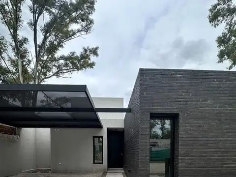 Casa en Venta en Malagueño, Santa María
