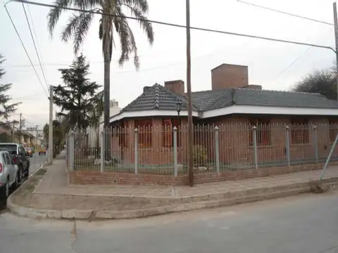 Casa en Venta en Granja De Funes, Córdoba