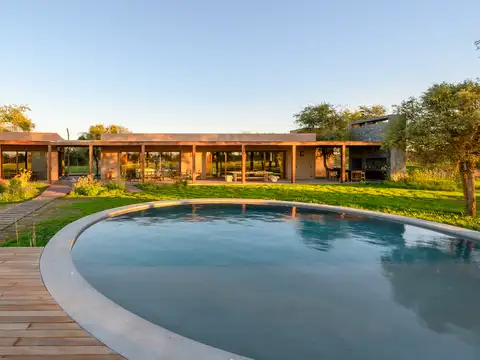Casa en Venta en Ascochinga, Colón