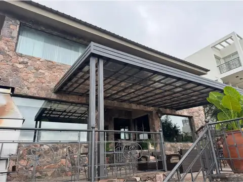Casa en Venta en Villa Carlos Paz, Punilla