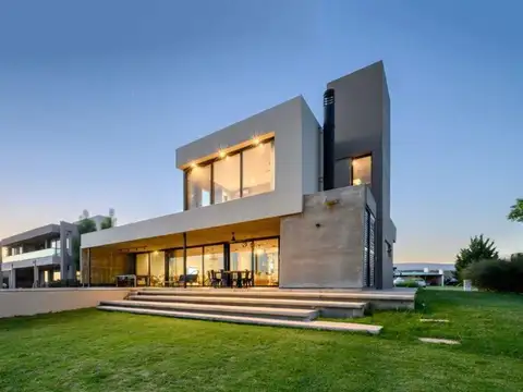 Casa en Venta en Potrero de Garay, Santa María