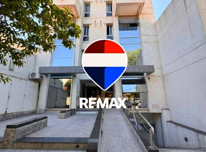 Departamento · 78m² · 5 Ambientes · 1 Cochera