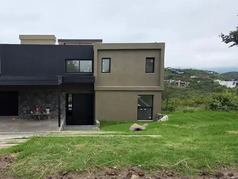 Casa en Venta en La Deseada, La Calera