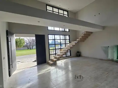 Casa en Venta en La Luisita, Cordoba