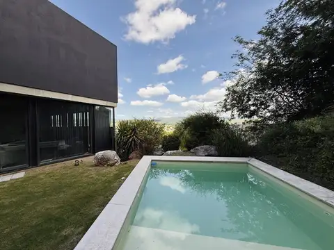 Casa en Venta en La Calera, Colón