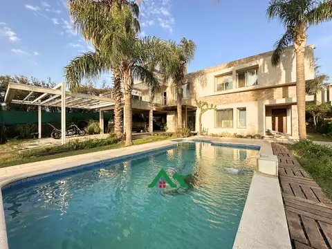 Casa en Venta en Countries y Barrios Cerrados en Cordoba Capital, Capital