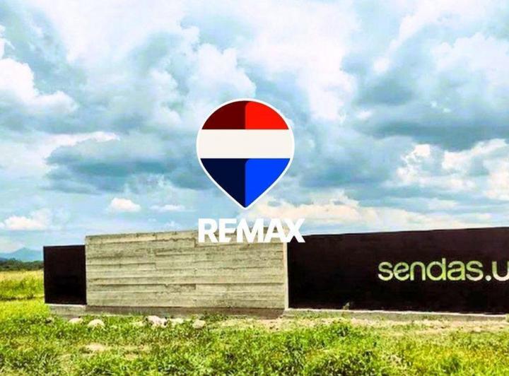 Terreno · 400m²