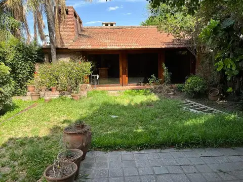 Casa en Venta en Rogelio Martinez, Cordoba