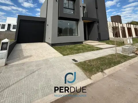 Casa en Venta en Countries y Barrios Cerrados en Cordoba Capital, Capital