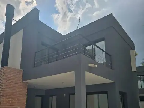 Casa en Venta en El Refugio, Cordoba