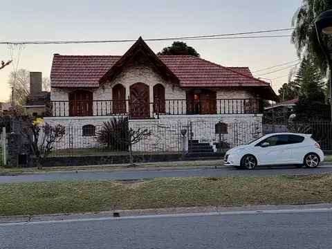 Casa en Venta en Solares De Las Ensenadas, Villa Carlos Paz