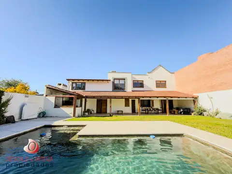 Casa en Venta en Villa Belgrano, Cordoba