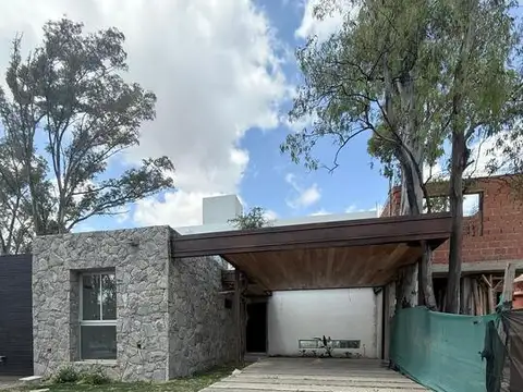 Casa en Venta en Malagueño, Santa María