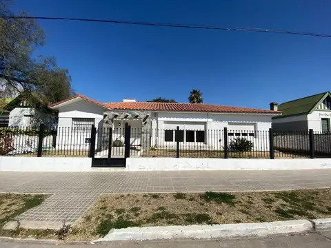 Casa en Venta en Alta Gracia, Santa María