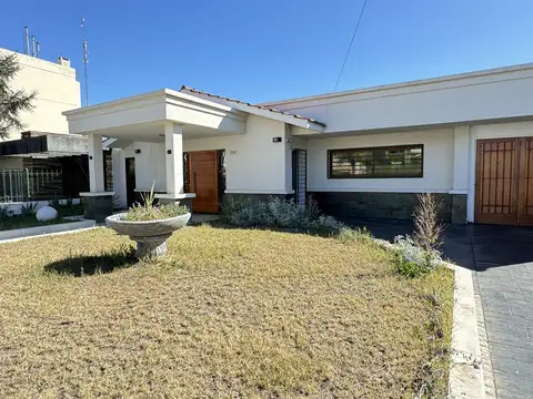 Casa en Venta en Cerro De Las Rosas, Cordoba