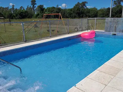 Casa en Venta en Villa Esquiu, Capital