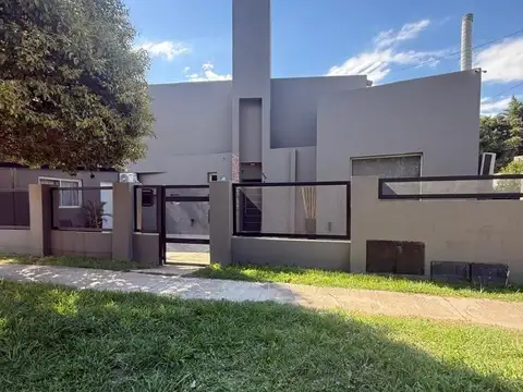 Casa en Venta en Costa Azul, Villa Carlos Paz
