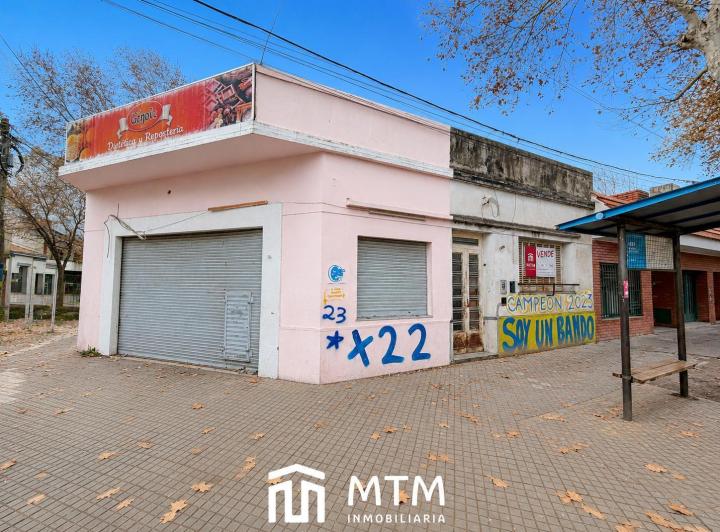 Casa · 168m² · 2 Dormitorios · 1 Cochera