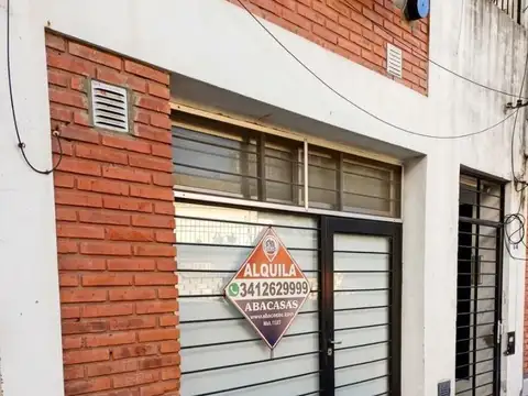 Local en Alquiler en Luis Agote, Rosario