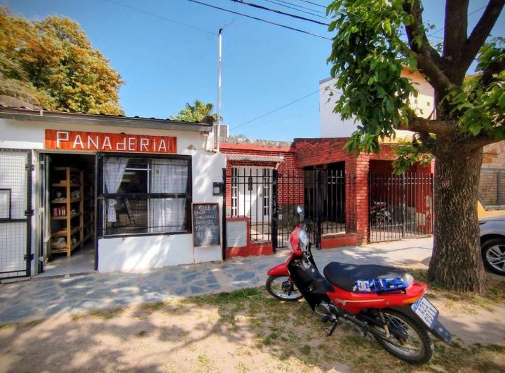 Casa · 117m² · 5 Ambientes · 1 Cochera