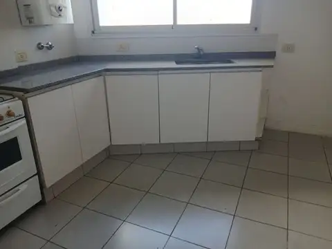 Departamento en Alquiler en Luis Agote, Rosario