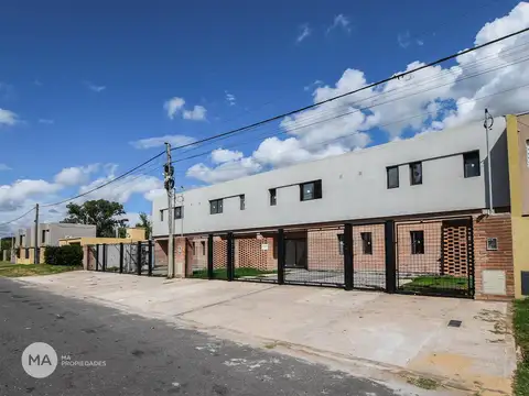 PH en Venta en Fisherton, Rosario