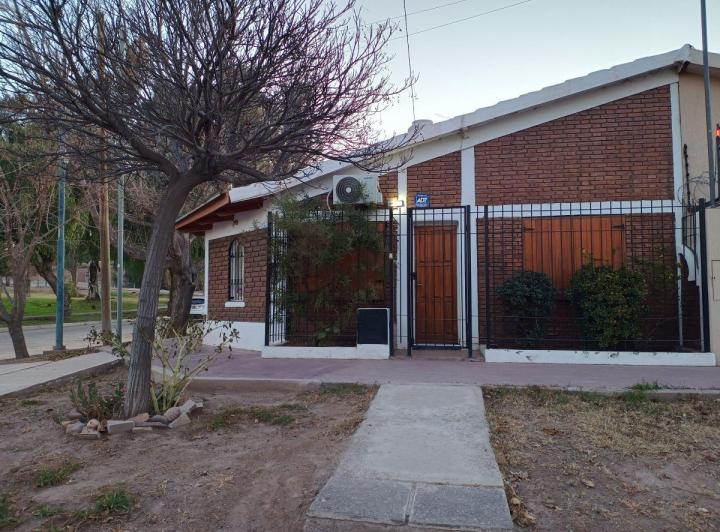 Casa · 100m² · 3 Ambientes