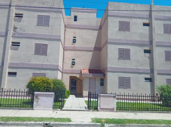 Departamento · 75m² · 4 Ambientes