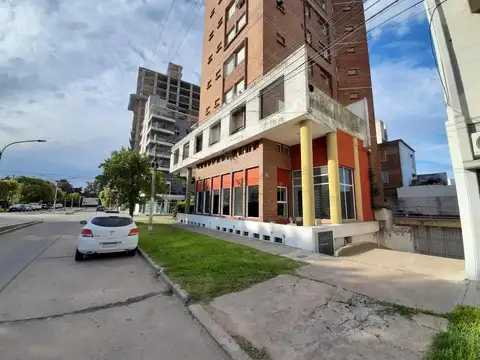 Local en Venta en Barrio Del Combate, San Lorenzo