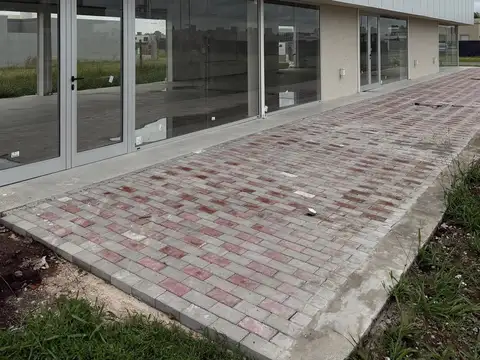 Local en Venta en Funes, Rosario