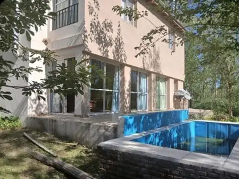 Casa en Alquiler en Oliveros, Iriondo