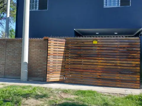 Casa en Alquiler en Barrio Granadero Baigorria, Granadero Baigorria