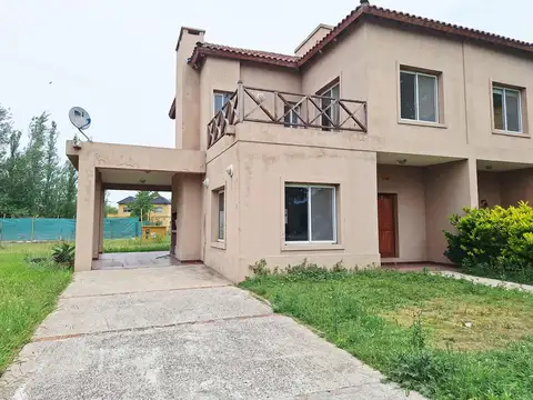 Casa en Alquiler en Pinares del Sur - Barrio Privado, Countries y Barrios Cerrados en la Carolina