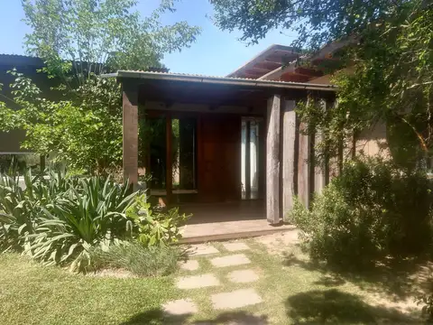 Casa en Alquiler en Fisherton, Rosario