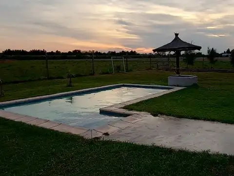 Casa en Alquiler en Las Acequias Del Aire, Roldan