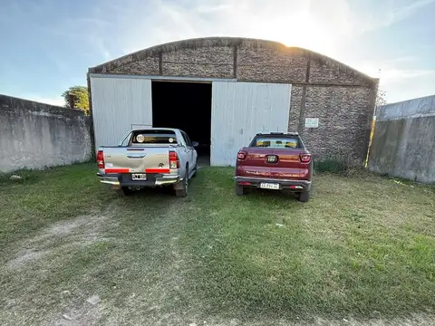 Galpón en Venta en Alvarez, Rosario