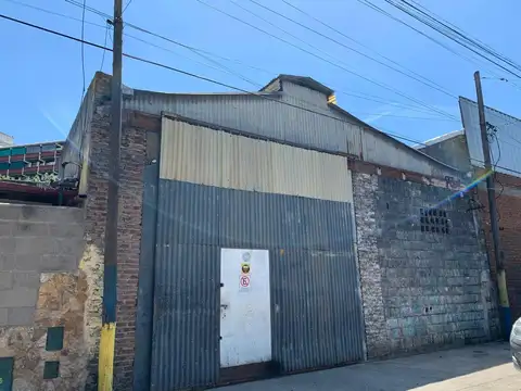 Galpón en Venta en Las Delicias, Rosario