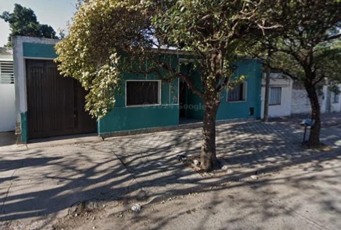 Casa · 180m² · 4 Ambientes · 1 Cochera