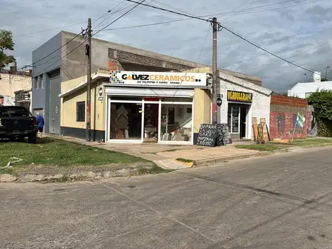 Galpón en Venta en Villa Gobernador Galvez, Rosario