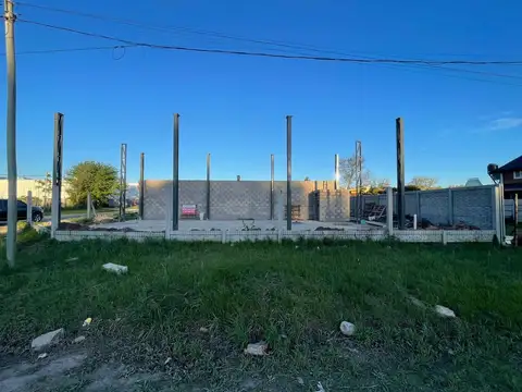 Galpón en Venta en Las Acequias Del Aire, Roldan