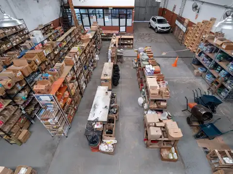 Galpón en Venta en Las Heras, Rosario