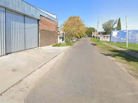 Galpón en Venta en La Ceramica y Cuyo, Rosario