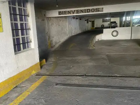 Cochera en Venta en Martin, Rosario