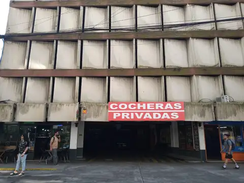 Cochera en Venta en Centro, Rosario