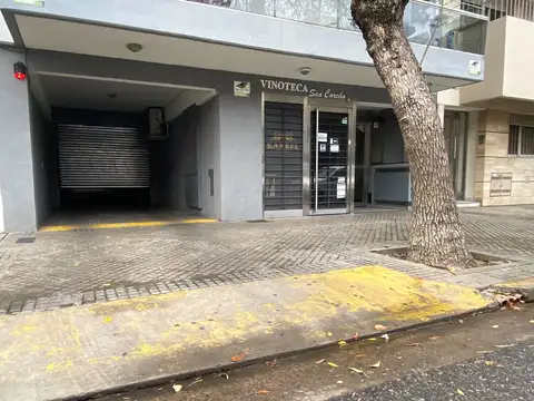 Cochera en Venta en Abasto, Rosario