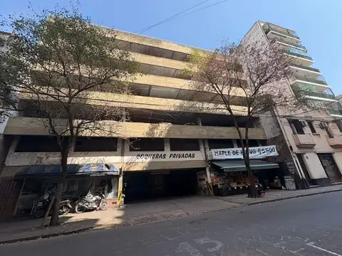 Cochera en Venta en Martin, Rosario