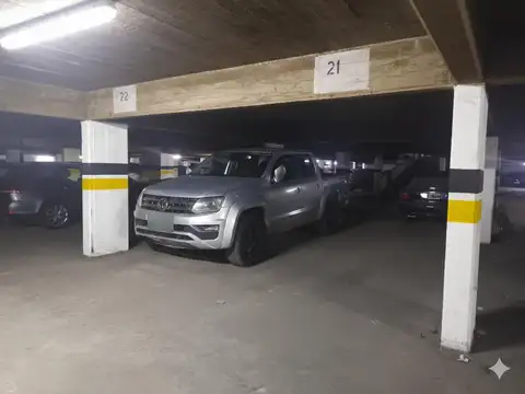 Cochera en Venta en Centro, Rosario