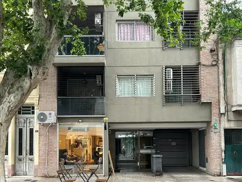 Cochera en Venta en Nuestra Señora De Lourdes, Rosario