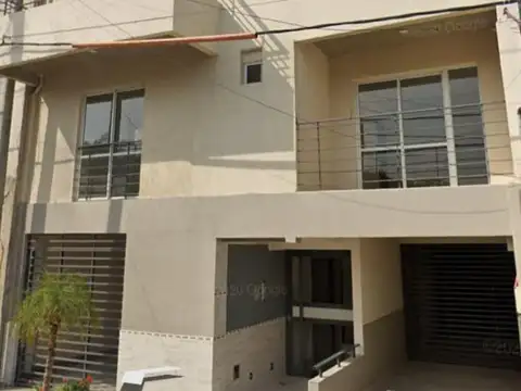 Cochera en Venta en Echesortu, Rosario